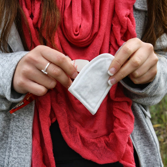 Bulk Grabber® Adhesive Toe Warmers | 8 Displays, 320 Pair